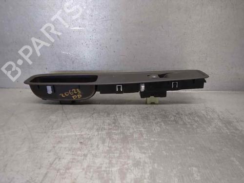 Right front window switch DACIA SANDERO II TCe 90 LPG (B8M1) | BP18312724I26 