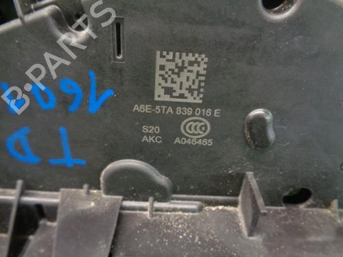 Rear right lock VW POLO VI (AW1, BZ1, AE1) 1.0 TSI | BP10356056C99 