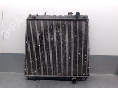 Used Water radiator Water radiator HYUNDAI TERRACAN (HP) 2.9 CRDi 4WD (163 hp) 29592555 29592555