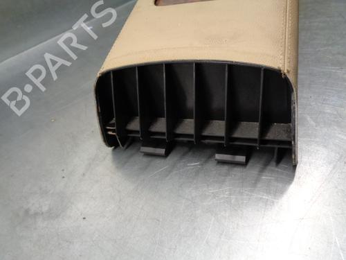Armrest / Center console MERCEDES-BENZ CLS (C219) CLS 350 (219.356) | BP8539757I20 