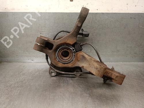 Used Left front steering knuckle DACIA SANDERO 1.5 dCi (88 hp) 28523318