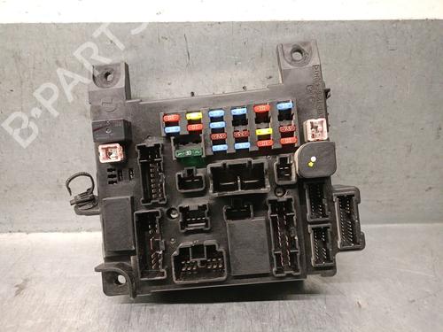 Zekeringkast MITSUBISHI ASX (GA_W_) 1.8 DI-D (GA6W) (150 hp) 30507590