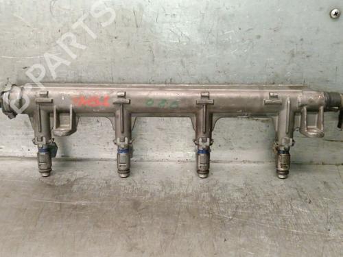 Used Injection rail FIAT COUPE (175_) 1.8 16V (131 hp) 30883334