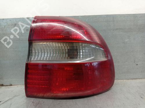 Used Right taillight VOLVO V40 Estate (645) 1.9 DI (102 hp) 27257480