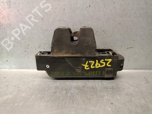 Cerradura de porton trasero Cerradura de porton trasero PEUGEOT 407 (6D_) 2.0 HDi 135 (6DRHRH, 6DRHRE, 6DRHRG, 6DRHRJ) (136 hp) 37249222 37249222