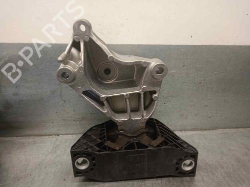 Used Engine mount DACIA SANDERO II TCe 90 (B8M1, B8MA, B8AC) (90 hp) 18293718
