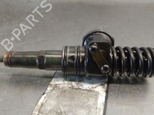 Spreder / Dyse Spreder / Dyse VW GOLF V (1K1) 1.9 TDI (105 hp) 36452756 36452756