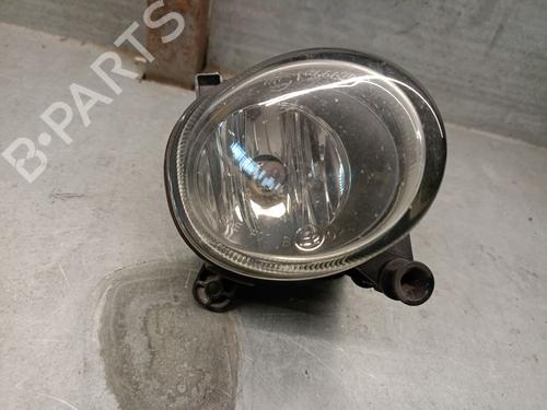 Used Right front fog light Right front fog light 21793901 21793901