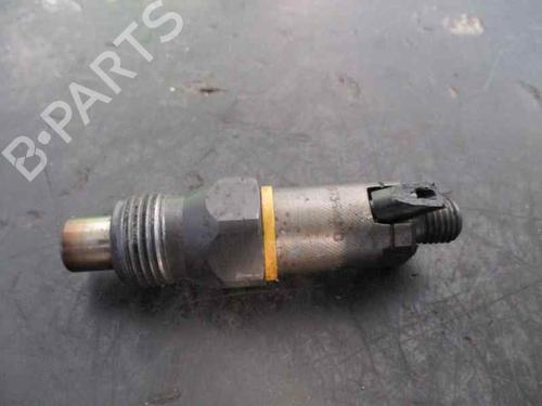 Used Injector VOLVO V40 Estate (645) 1.9 TD (90 hp) 2101410