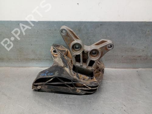 Used Engine mount PEUGEOT 3008 II SUV (MC_, MR_, MJ_, M4_) 1.2 THP/ PureTech 130 (MRHNSM, MRHNSU, MRHNSJ, MRHNYW,... (131 hp) 24501180