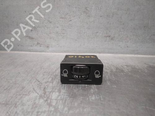 Used Headlight switch CITROËN C3 I (FC_, FN_) 1.4 HDi (68 hp) 17836748