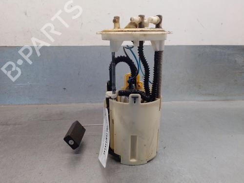 Used Fuel pump MERCEDES-BENZ VITO / MIXTO Van (W639) 109 CDI (639.601, 639.603, 639.605) (88 hp) 32372946