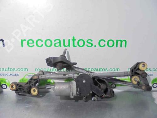 Used Front wiper motor CHRYSLER VOYAGER IV (RG, RS) 3.3 (174 hp) 12186593