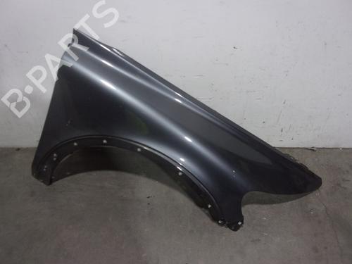 Used Right front fenders VOLVO C30 (533) 1.6 D (109 hp) 17035788
