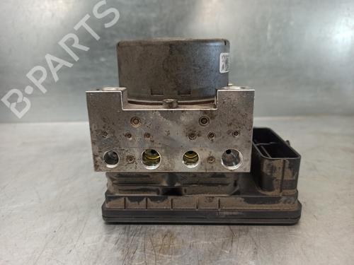 ABS Bremseaggregat PEUGEOT 2008 I (CU_) 1.2 THP 110 / PureTech 110 (110 hp) 11929361