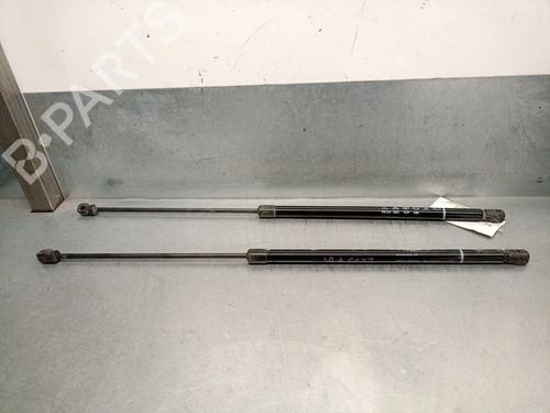 Used Tailgate lift support AUDI A3 Sportback (8YA, 8YF) 35 TFSI (150 hp) 25273835