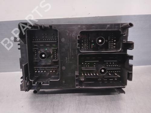 Fuse box OPEL ASTRA J (P10) 1.7 CDTI (68) | BP13882934E1 