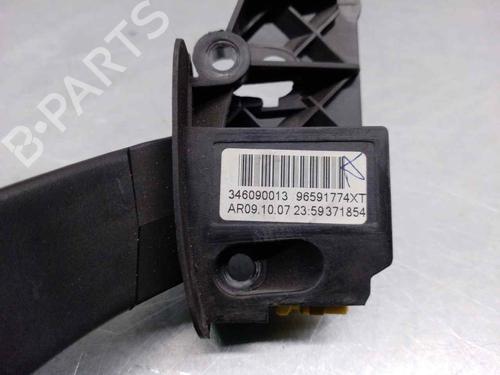 Steering wheel controls CITROËN C4 Grand Picasso I (UA_) 2.0 HDi 138 | BP15349057E15