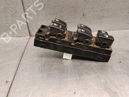 Left front window switch KIA SORENTO I (JC) 2.5 CRDi 4WD | BP39470751I27 - Image 3
