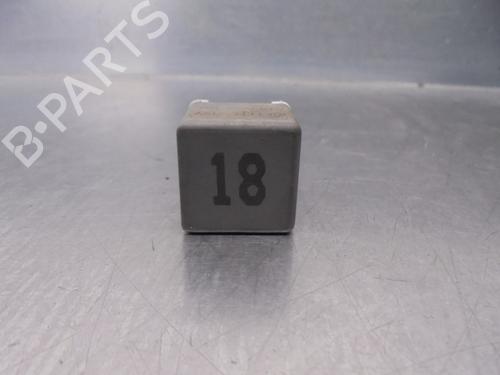 Used Electronic module SEAT IBIZA II (6K1) 1.4 i (60 hp) 16151187