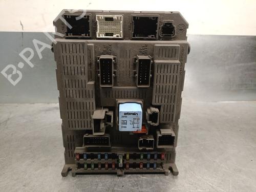 Zekeringkast CITROËN C5 I Break (DE_) 2.0 HDi (DERHZB, DERHZE) (109 hp) 21583095