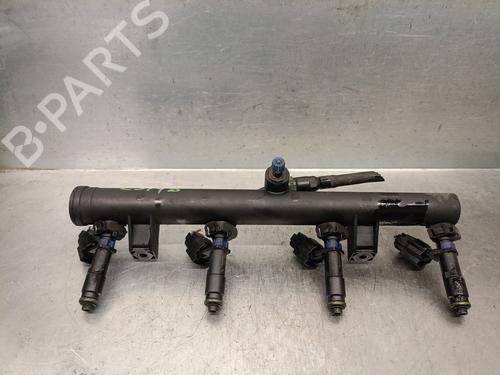 Used Injection rail PEUGEOT 807 (EB_) 2.0 16V (140 hp) 27375910