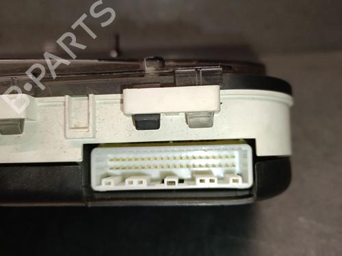 Cockpit TOYOTA COROLLA Verso (ZER_, ZZE12_, R1_) 2.2 D-4D (AUR10_, AUR10R) | BP30480573C47