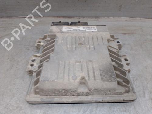 Engine control unit (ECU) FORD FOCUS III 1.6 TDCi | BP30330387M57