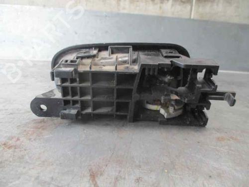 Front left interior door handle SUZUKI GRAND VITARA II (JT, TE, TD) 1.9 DDiS All-wheel Drive (JT419, TD44, JB419WD, JB419XD,... | BP6312861I13 