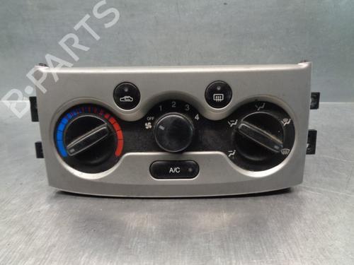 Used Climate control CHEVROLET AVEO / KALOS Hatchback (T200) 1.4 16V (94 hp) 10749823