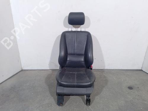 Used Right front seat MERCEDES-BENZ M-CLASS (W163) ML 400 CDI (163.128) (250 hp) 21582324