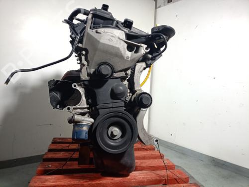 engine-dacia-sandero-2008-36437459 main image