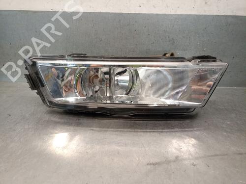 Used Right front fog light Right front fog light 37683232 37683232