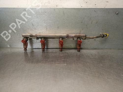Used Injection rail NISSAN ALMERA II Hatchback (N16) 1.5 (90 hp) 29977605