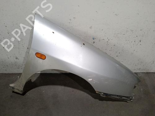 Used Right front fenders Right front fenders 37585300 37585300