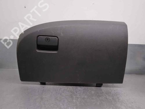 Used Glove box MITSUBISHI OUTLANDER II (CW_W) 2.0 DI-D (CW8W) (140 hp) 18531849