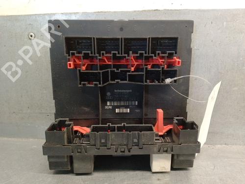 Used Fuse box SEAT ALTEA (5P1) 1.9 TDI (105 hp) 31680373