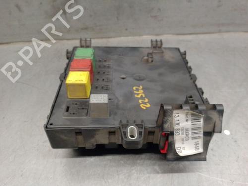 Fuse box OPEL VECTRA C Estate (Z02) 1.9 CDTI (F35) | BP25272631E1 