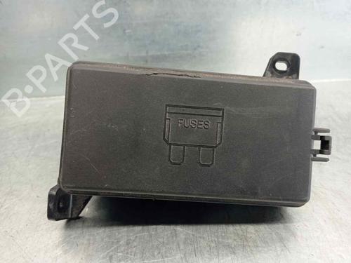 Fuse box LAND ROVER DEFENDER Pick Up (L316) 2.4 Td4 4x4 (L317) | BP9680916E1 