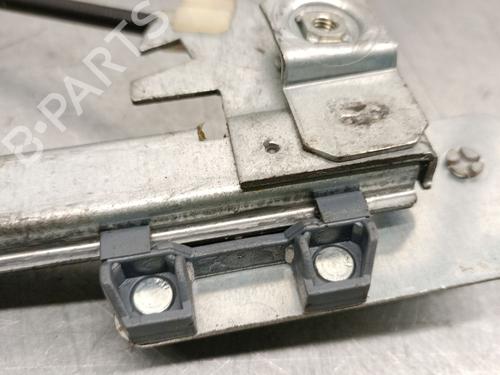 Rear right window mechanism MERCEDES-BENZ E-CLASS (W210) E 220 CDI (210.006) | BP30158593C25