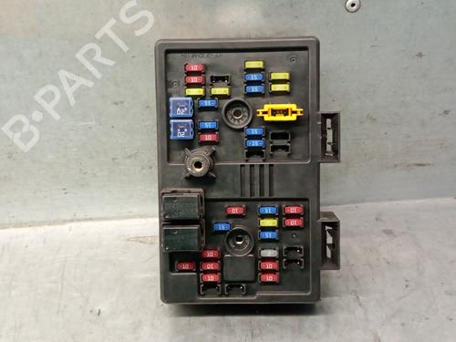 Used Fuse box CHEVROLET CAPTIVA (C100, C140) 2.0 D 4WD (150 hp) 26975484