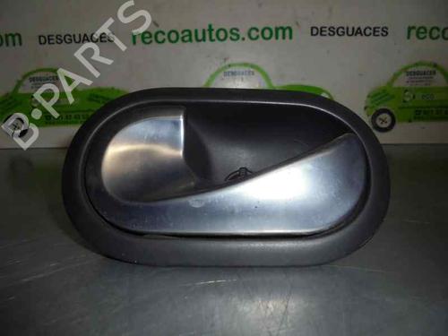 Used Rear left interior door handle RENAULT CLIO III (BR0/1, CR0/1) 1.5 dCi (BR0H, CR0H, CR1S, BR1S) (106 hp) 3216665