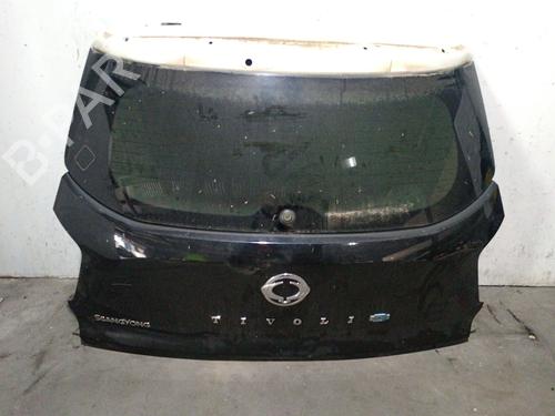 tailgate-ssangyong-tivoli-2015-38933203 main image