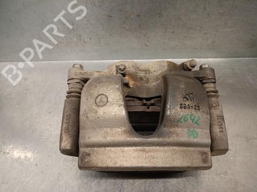 Used Right front brake caliper MERCEDES-BENZ G-CLASS (W463) G 500 (463.260, 463.261) (422 hp) 27368038