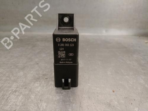 Used Electronic module LAND ROVER DISCOVERY V (L462) 2.0 Sd4 4x4 (241 hp) 22932313