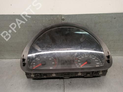 Used Instrument cluster VW CRAFTER 30-50 Platform/Chassis (2F_) 2.5 TDI (163 hp) 31829287