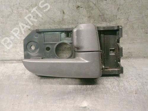Used Front right interior door handle KIA CERATO I Saloon (LD) 2.0 CRDi (112 hp) 31320944