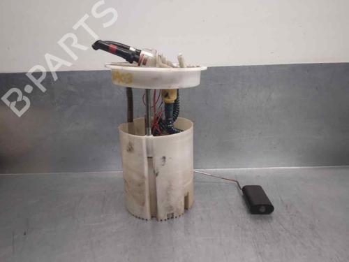 Used Fuel pump FORD FOCUS III [2010-2020]  11711381