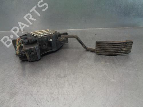 Used Pedal MITSUBISHI GRANDIS (NA_W) 2.4 MIVEC (NA4W) (165 hp) 10149106