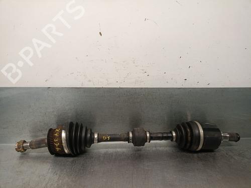 Drivaksel fortil venstre KIA CERATO I Saloon (LD) 2.0 CRDi (112 hp) 31311657